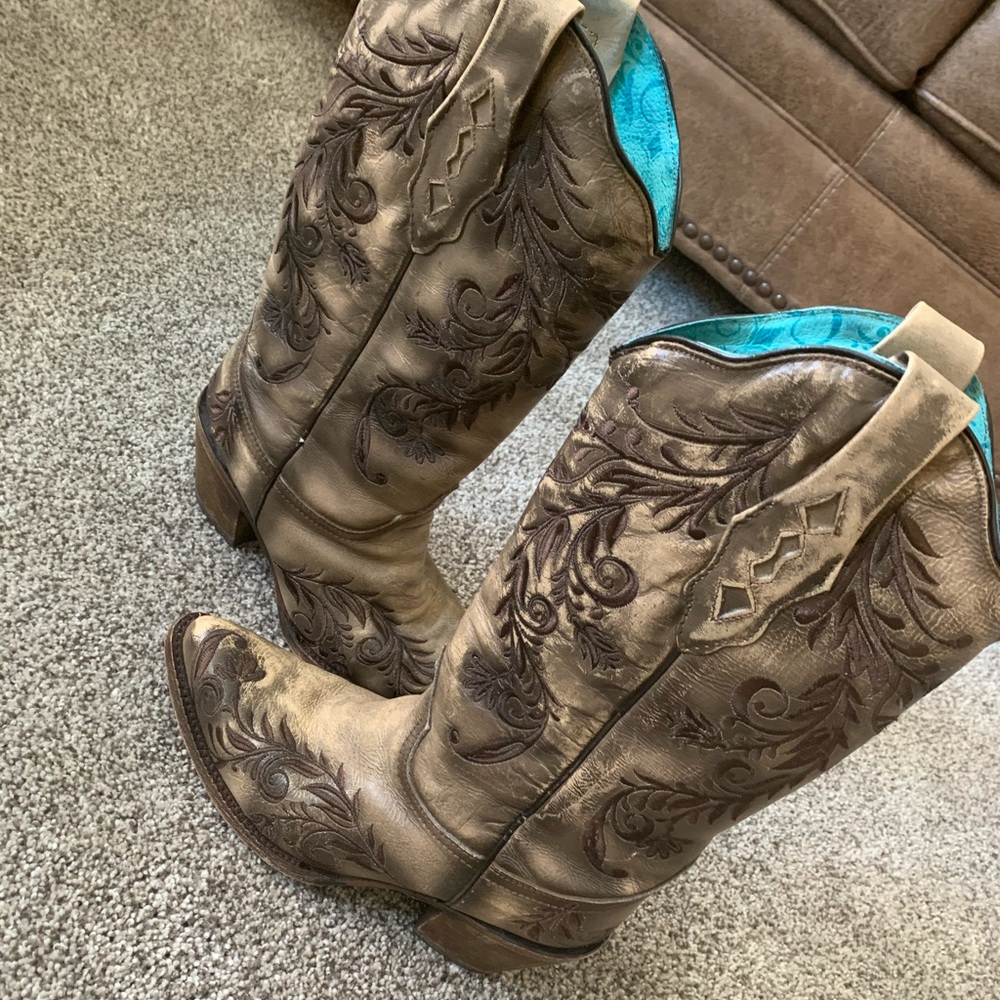 Corral Boots w/ Floral Design